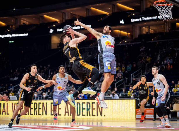 提到B费背 提到B费背