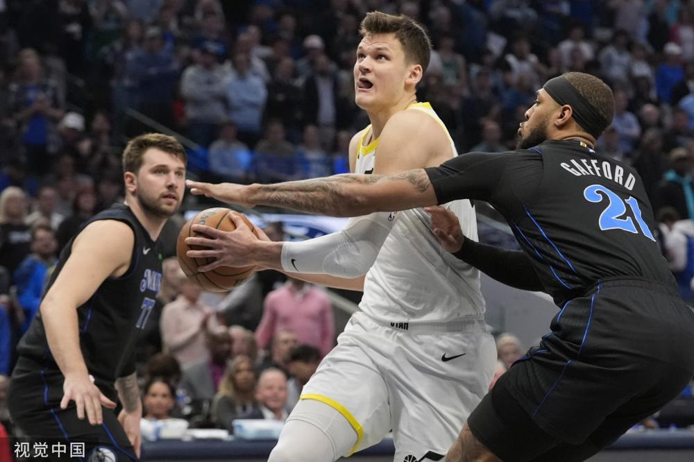 防线失误 防线失误