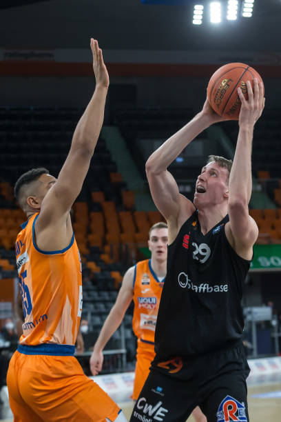 之间的默契 之间的默契